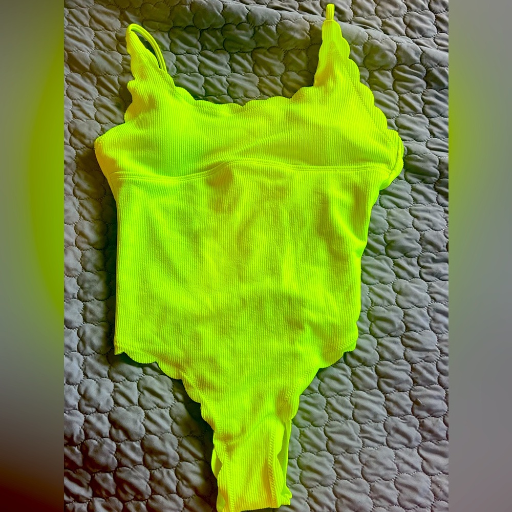 One piece swimsuit